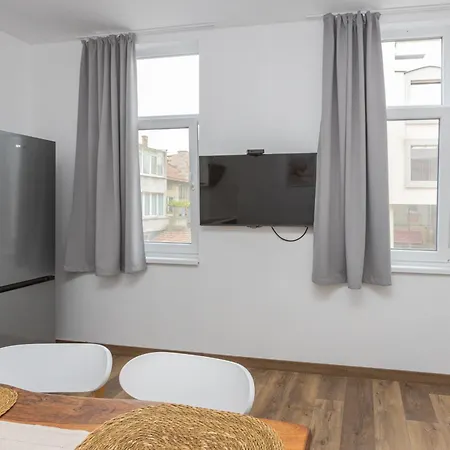 アパート The House 1