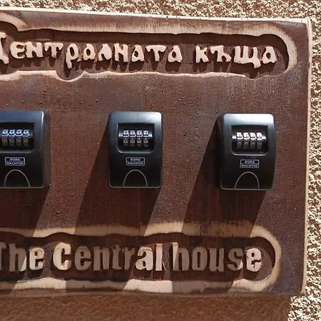 The House 1 Apartman Burgasz
