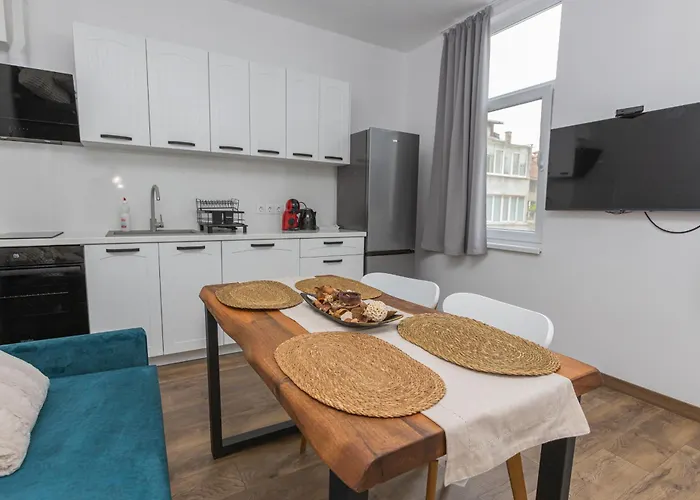 The House 1 * Burgaz